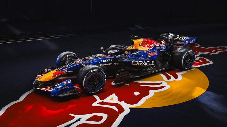 Oracle_Red_Bull_Racing_Red Bull Ford Powertrains_01.jpg