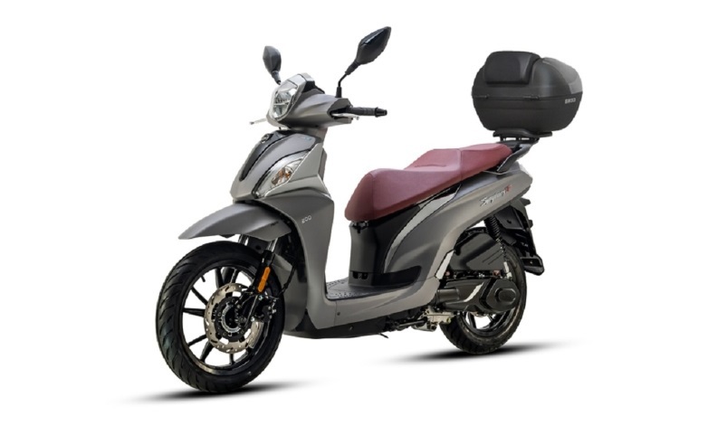 MAT_GREY_RED_SEAT_st200.jpg